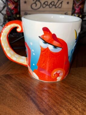 Disney Finding Dory Hank Mug